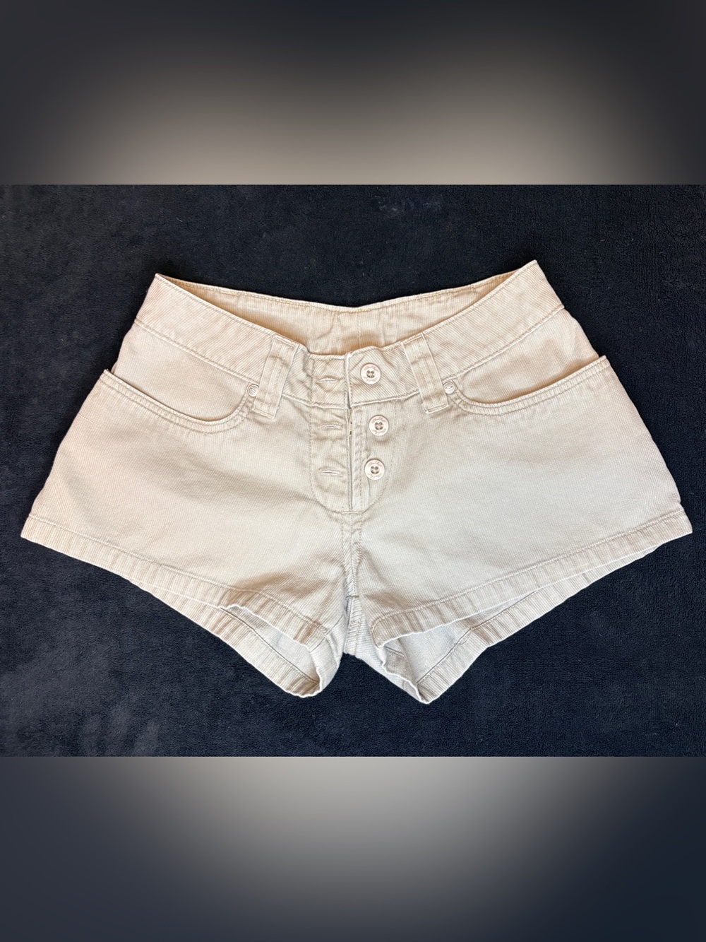 Oakley Low-Rise Taupe Shorts Sz 0